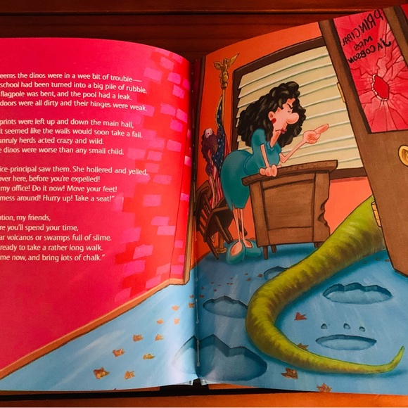 Dinosaur Book Collection: 6 Books , 2 NEW, 3 Hardcover , Gorgeous Illustrations - Picture 3 of 15